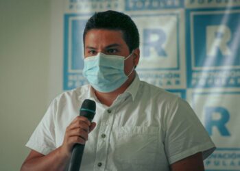 Diego Bazán: “yo sería muy escéptico en dar la confianza a este gabinete”