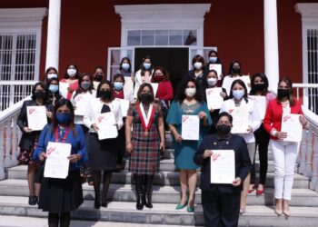 La Libertad: mujeres son reconocidas en el marco del Bicentenario