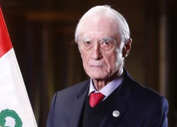 Pedro Castillo acepta renuncia del canciller Héctor Béjar