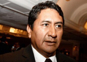 Fiscalía incluye a Vladimir Cerrón y al primer ministro Guido Bellido en investigación por lavado de activos