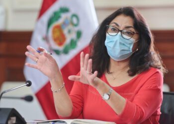 Violeta Bermúdez: “el terrorismo es muerte y nosotros queremos la vida y el desarrollo de nuestro país”