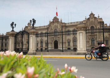 Gobierno creará organismo que supervisará uso de presupuesto