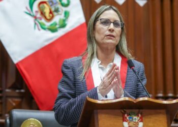 María del Carmen Alva se manifiesta en contra de propuesta de cremar restos de Fujimori y Montesinos