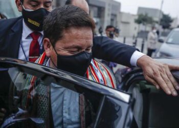 Congreso: presentan moción para que Guido Bellido explique visita de dirigente del Movadef a la PCM