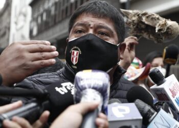 Dirigente del Movadef ingresó a la sede la PCM para reunirse con Guido Bellido