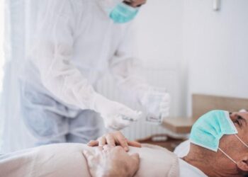 ¿Hay evidencia que la vitamina D protege del COVID-19 grave?, esto dice la ciencia