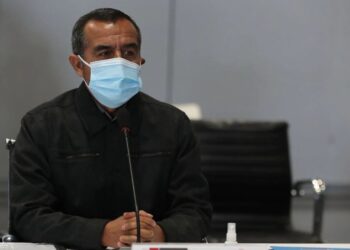 Iber Maraví reitera que no renunciará a su cargo y espera asistir a interpelación en el Congreso