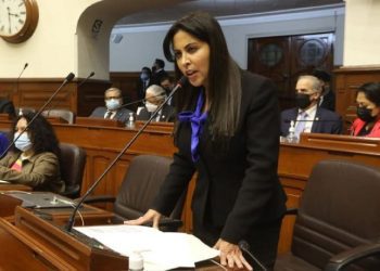 Patricia Chirinos: “Qué confianza vamos a tener en un gobierno contradictorio e incoherente”