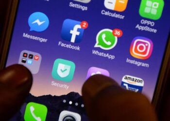 Reportan progresivo regreso de WhatsApp, Facebook, Messenger e Instagram tras caída mundial