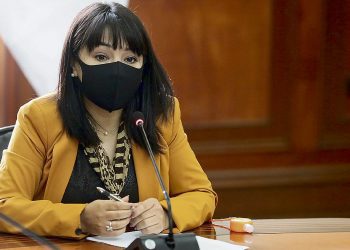 Renovación Popular pide a la premier Mirtha Vásquez que evalúe la permanencia del ministro del Interior