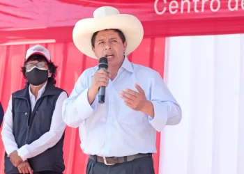 Pedro Castillo: “Hoy, hasta con un tuit, piensan que se cambia el país y así no es”