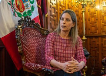 María del Carmen Alva: “Nadie quiere un presidente mentiroso que da inestabilidad e incertidumbre”
