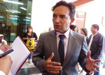 Nuevo Chimbote: EsSalud destituye a prófugo exalcalde, Valentín Fernández