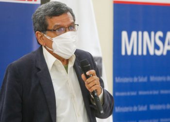 Gobierno evalúa muerte civil para no vacunados contra el COVID-19
