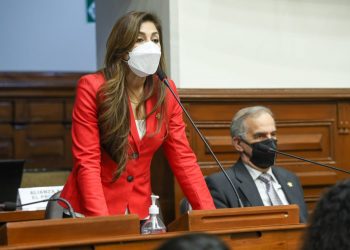 Lady Camones: “Sin Barranzuela las cosas mejoran, pero tenemos que esperar a ver a quién designan”