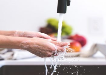 Proyecto de ley causaría alza en recibos de agua a largo plazo, advierte Sunass