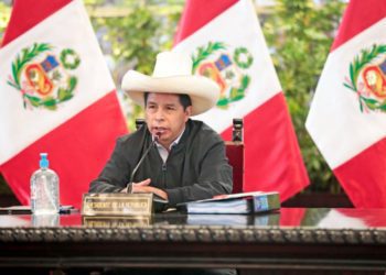 Castillo lidera sesión del Consejo de Ministros en la que aborda la masificación del gas de Camisea