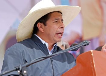 Pedro Castillo: “No me preocupan los ruidos políticos porque a mí me eligió el pueblo, no las mafias”