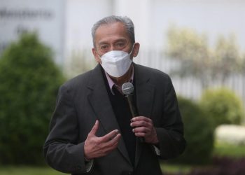 Carlos Gallardo: Colegio de Profesores a favor de censura del ministro de Educación