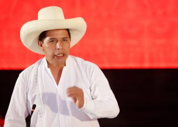 Pedro Castillo asegura que tiene autoridad moral para combatir la corrupción en el Perú