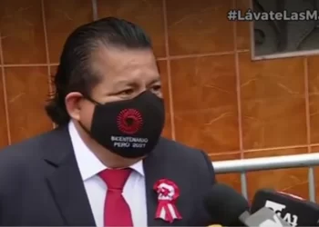 Bruno Pacheco: fiscalía pide impedimento de salida del país contra exsecretario