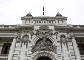 Congreso a punto de poner fin a restricciones a tercerización laboral