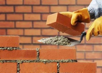 ¿Qué pasa si construyo mi casa en la propiedad de mis suegros y luego me separo?