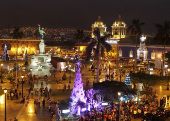 25.° Festival de Luces y Colores: evento reúne a más de 20 empresas