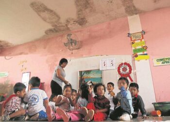 Perú: Sistema de educación en estado de abandono