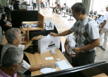 El costo de un adelanto de elecciones sería de, al menos, 670 millones de soles