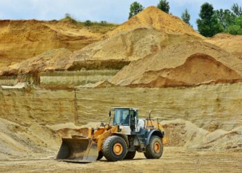 Ministerio de Relaciones Exteriores y EY Perú presentan guía para atraer inversión minera al Perú