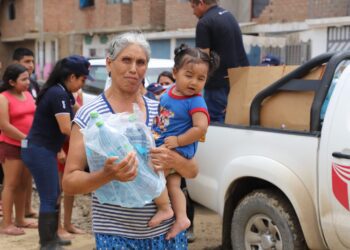 Trujillanos damnificados por lluvias reciben ayuda de la UCV