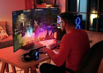 LG Perú lanza al mercado el primer televisor con pantalla OLED flexible del mundo