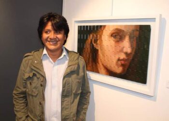 Trujillo: Artista visual, Juan Chávez, participa en la Expoarte Santorini 2023