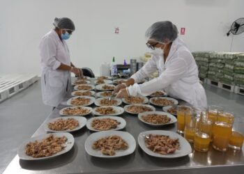 Qali Warma distribuyó 6538 toneladas de conservas de pescado para el consumo de los escolares