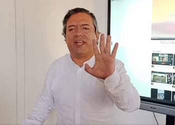 Arturo Fernández, alcalde de Trujillo, se retracta y dice que sí pasará terapia