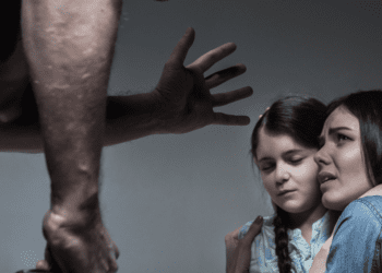 Aprueban proyecto de ley para que la búsqueda de feminicidas no caduque