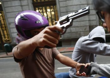 Promulgan ley para que robos de más de S/. 495 sean considerados como delitos y no faltas
