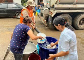 Agroindustrial Laredo apoya con abastecimiento de agua a diversas zonas de Laredo