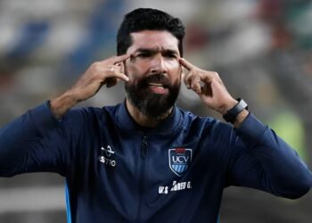 Sebastián Abreu rompió su silencio tras incidente con el VAR