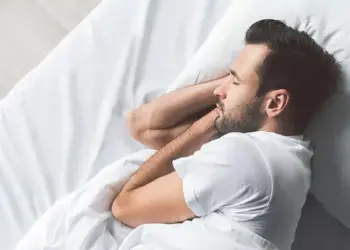 ¿Cuántas horas debes dormir tu cerebro para que descanse bien?