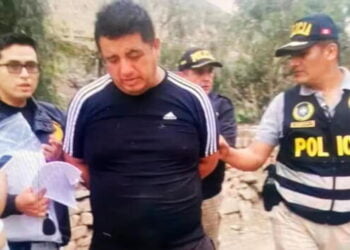 Huánuco: detienen a policías que cobraron más de 19 mil soles en cupos dentro de escuela