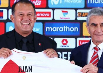 ¿Por qué la selección peruana no anuncia la salida de Juan Reynoso?