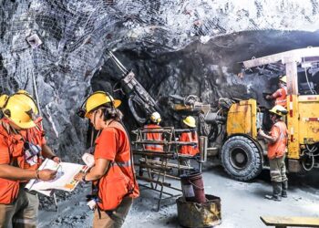 Perú: Arequipa y La Libertad son los departamentos que más empleo generan en minería