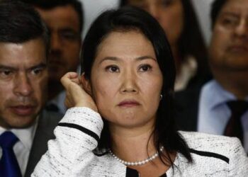 Revocan orden de impedimento de salida contra Keiko Fujimori