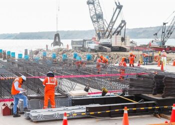 ComexPerú: “Es necesario promover la inversión privada mediante OxI, más aún en sectores prioritarios como educación”