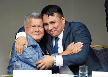 Vocero de APP, Juan José Fort: «la voz del pueblo es la Voz de Dios»