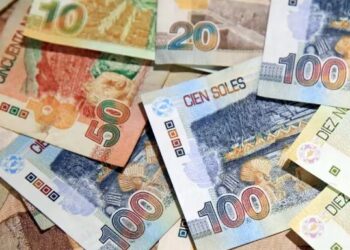 Crisis en Perú se agrava por la mala gestión del gasto y la falta de institucionalidad