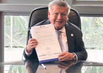 César Acuña propone levantar el secreto bancario, de comunicaciones y telecomunicaciones para delitos de sicariato y extorsión
