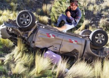 Cusco: vehículo vuelca y deja heridos en Chumbivilcas